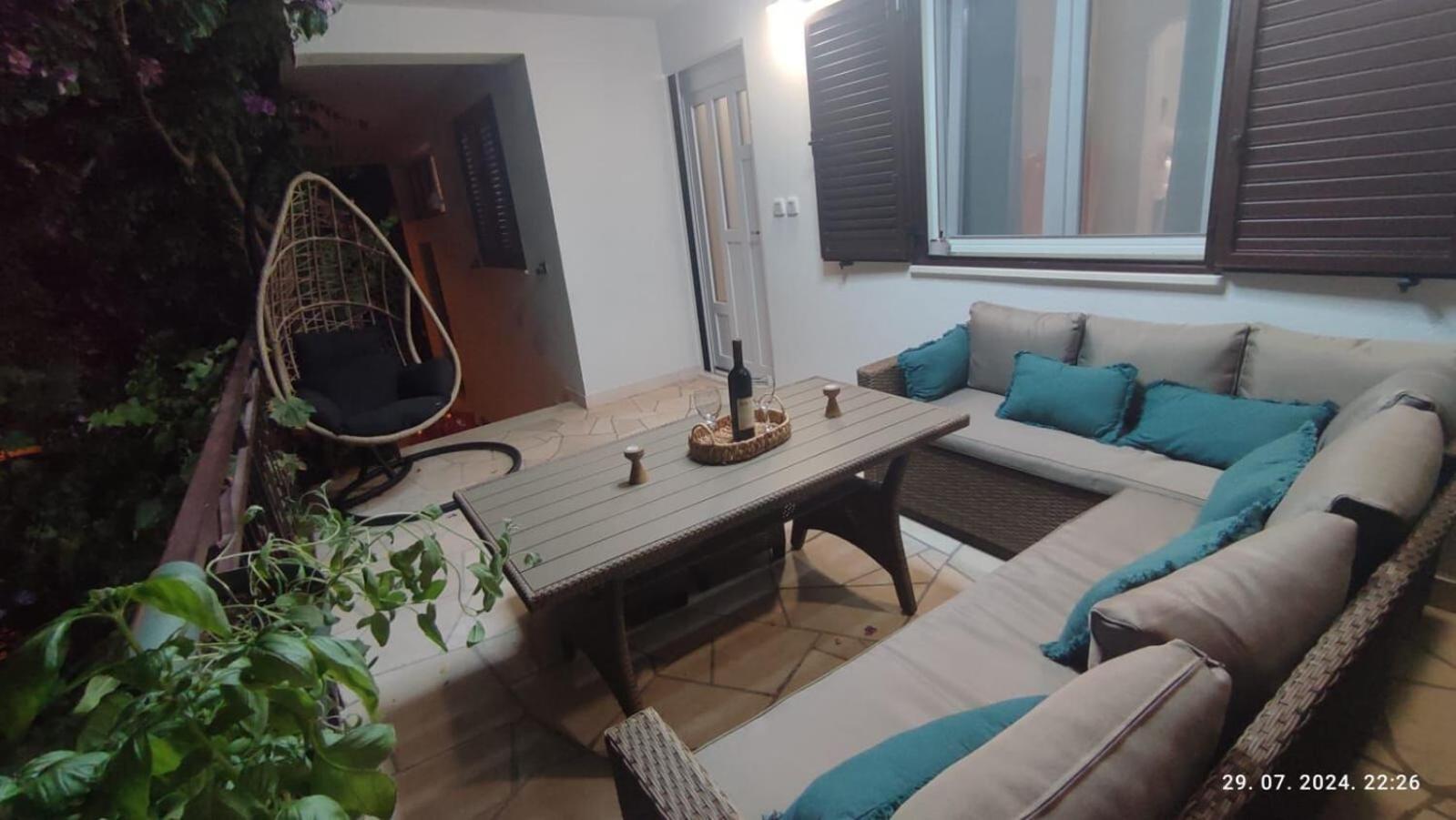 Apartments Milka Slatine Ngoại thất bức ảnh